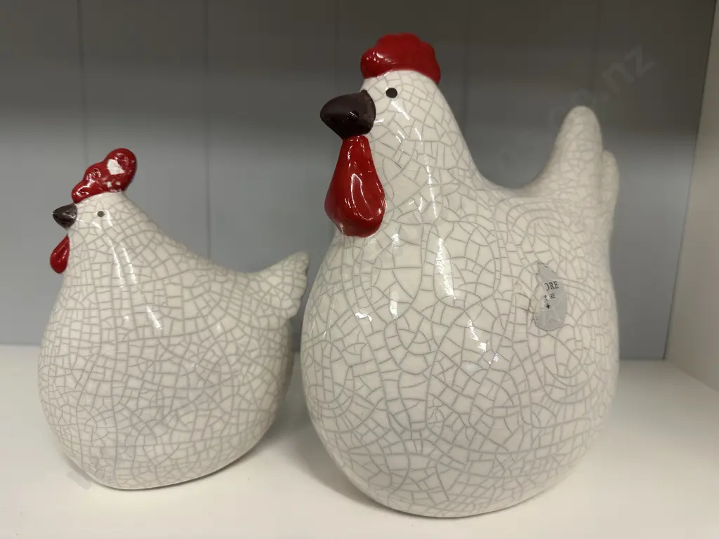 Decorative Chickens White & Red  Image 1++